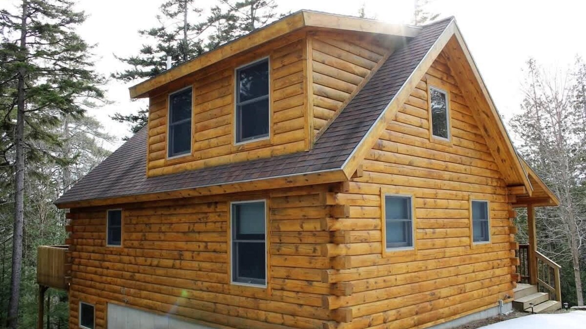 Sullivan House | Log Cabin on Saltwater Cove