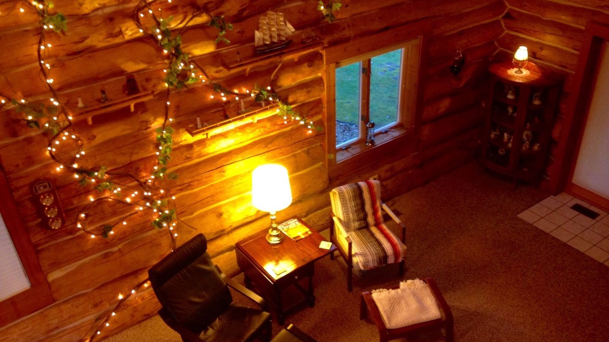 Silver Lake Cabin | Log Home- August 16 - 28 Available