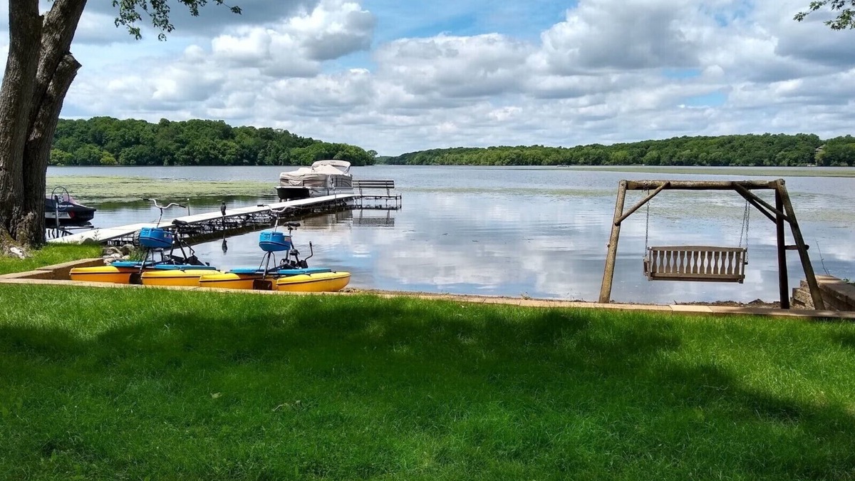 Webster House | Log Home on Circle Lake - Now with Pickleball Court!
