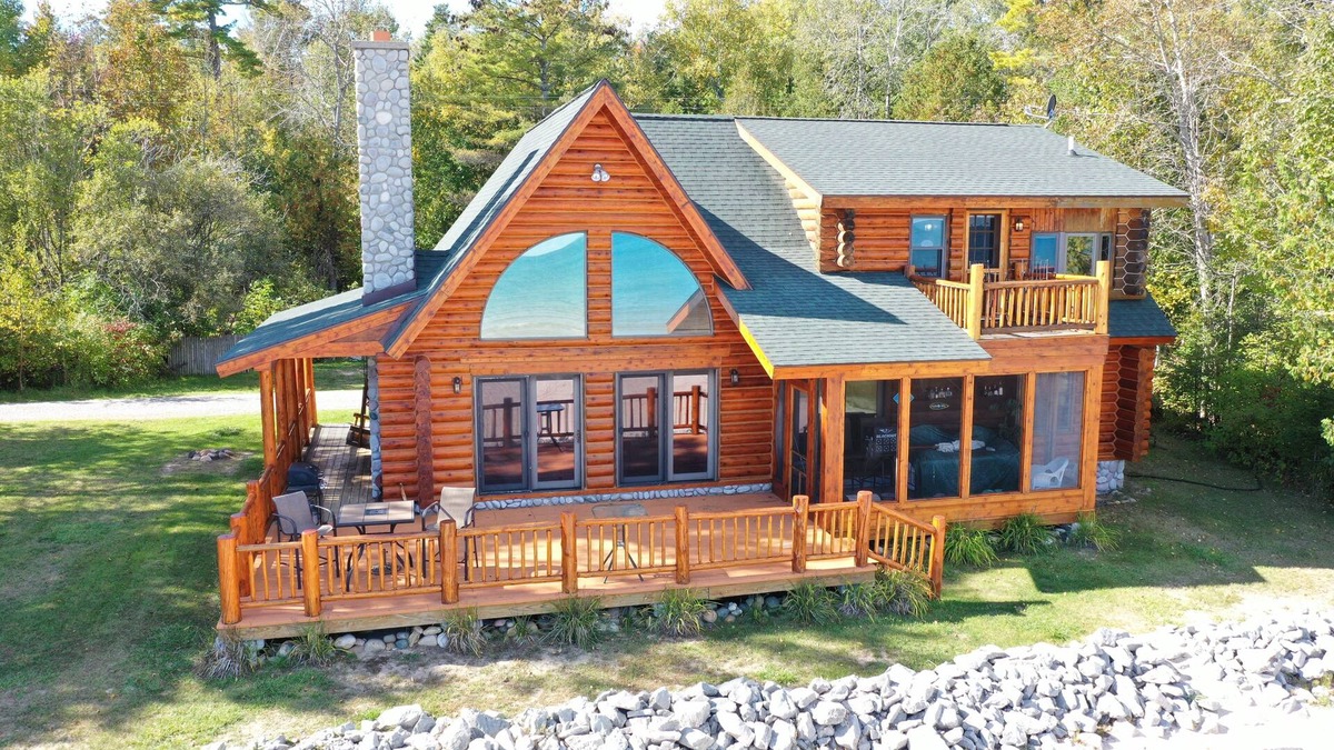 Harrisville House | Log Home On Lake Huron Sandy Beach. Located just north of Harrisville Michigan.