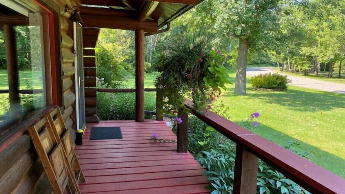 Walker House | Log Home w/Shared Beach and Game Room.
