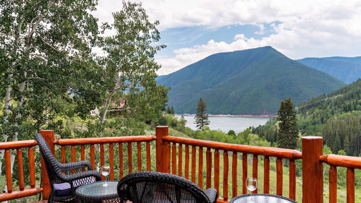 Basalt Cabin | Log Home w/Stunning Views Hiking Fishing Paradise