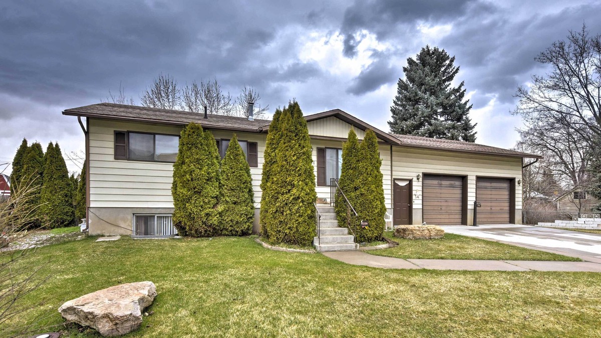 Logan House | Logan House w/ Yard - Near Outdoor Attractions!