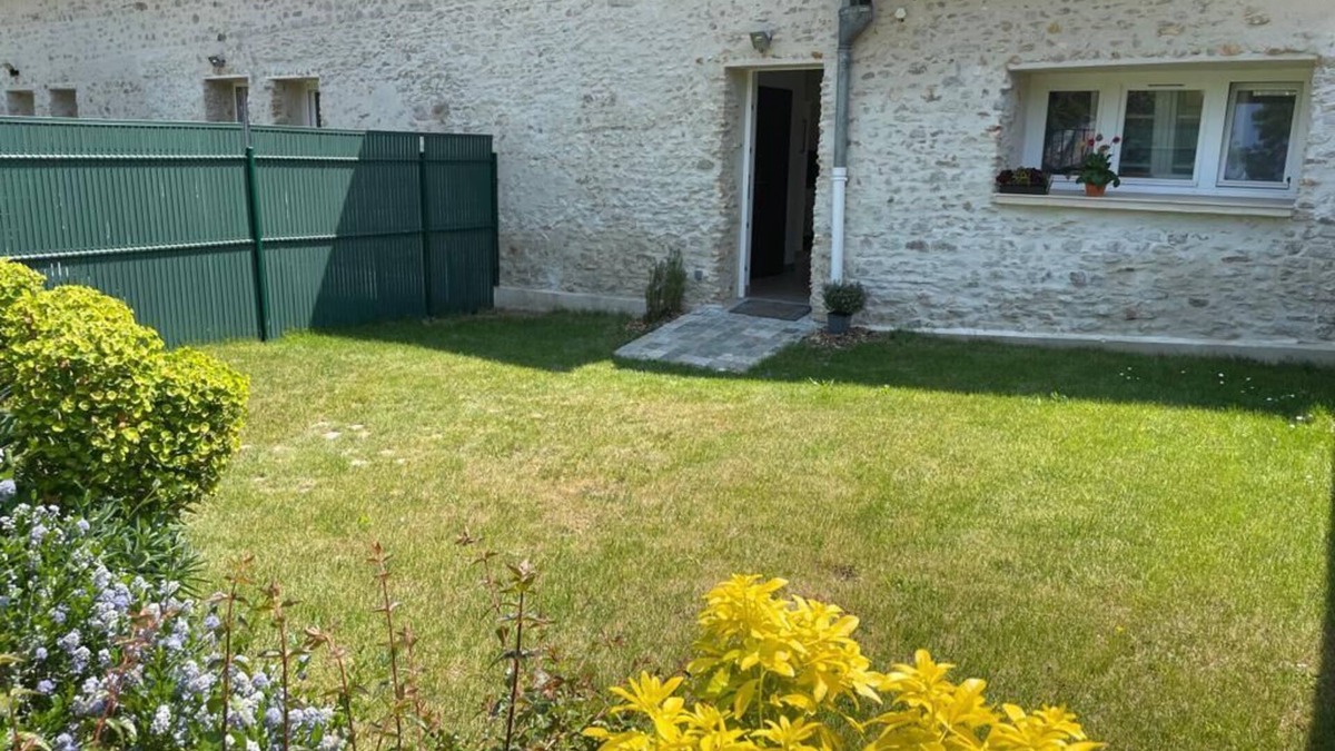 Hargeville House | Logement A