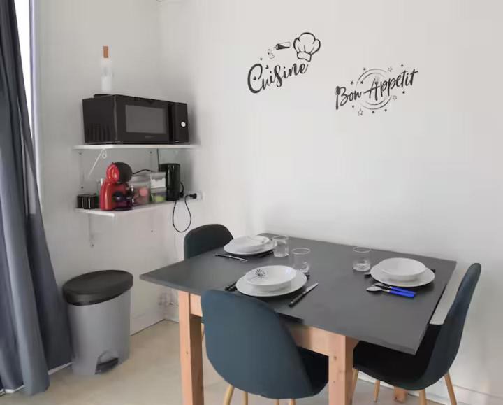Agen Apartment | Logement Calme 1 chambre avec terrasse