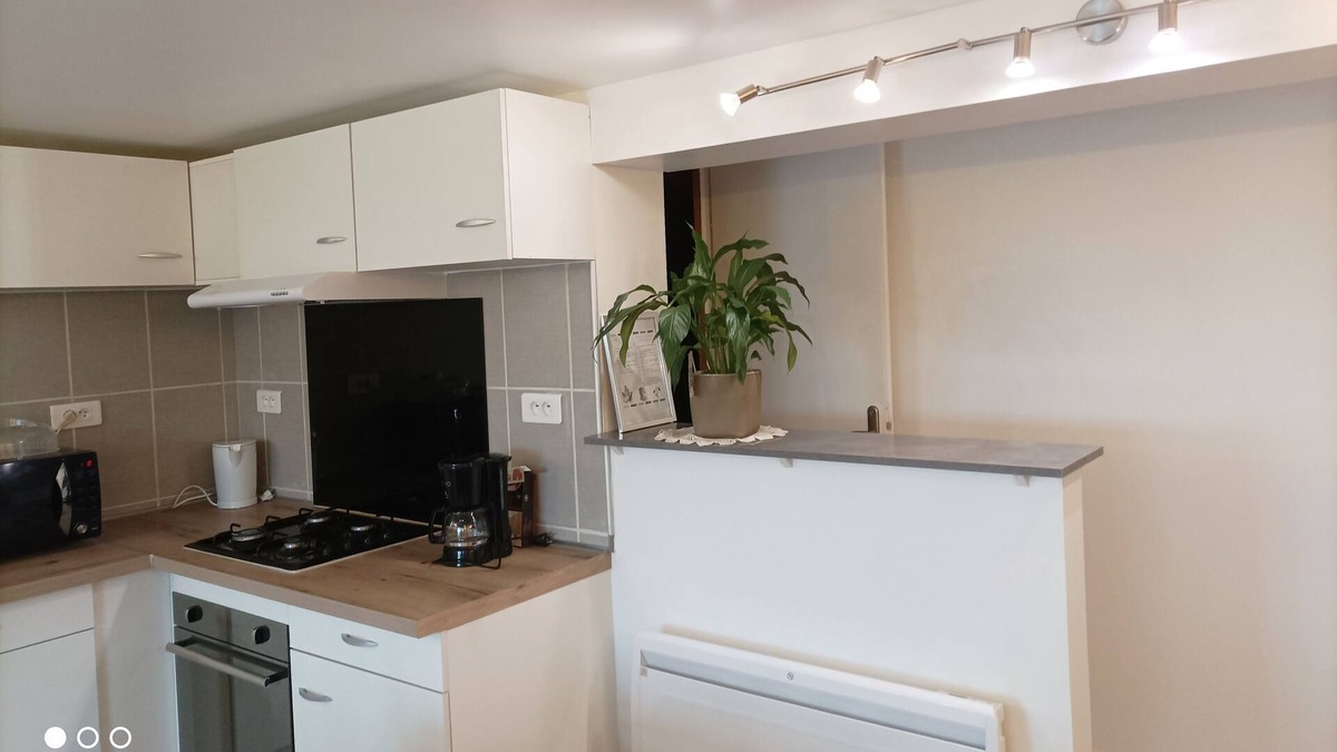 Saint-Beron Apartment | Logement de Type 3 Avec Terrasse Privative, A 10 Minutes du lac D'aiguebelette