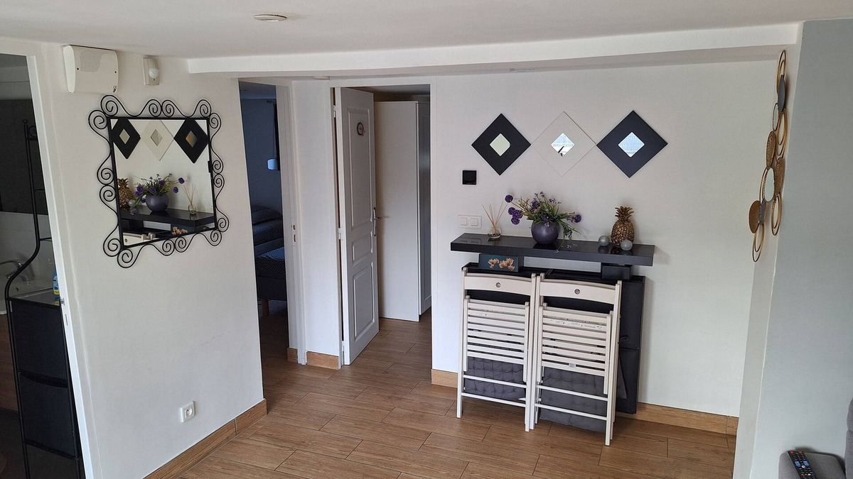 Tremblay-en-France Apartment | Logement Entier f3