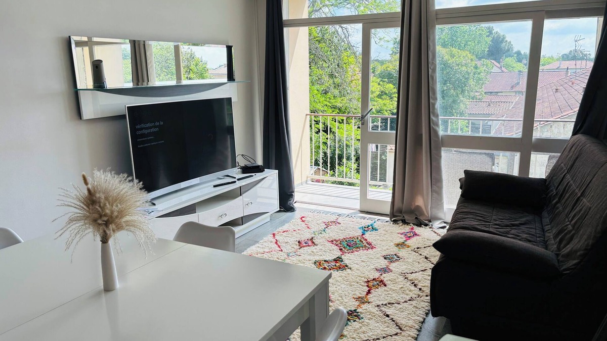 Libourne Apartment | Logement Entier -entrée Autonome Appart. Baila Proche de Bordeaux et St Emilion