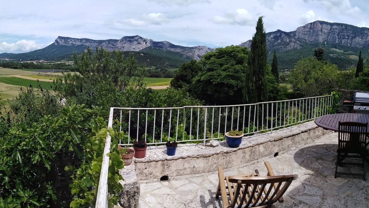 Francillon-sur-Roubion Cottage | Logement Entier Avec Terrasse et vue Panoramique