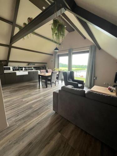 Jubbega Apartment | Logeren boven paarden