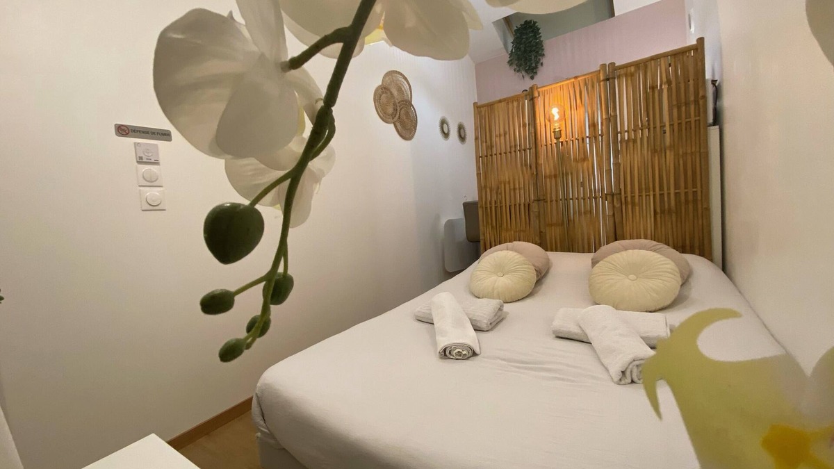 Chartres-de-Bretagne Apartment | LogeYou Apartment Cocoon