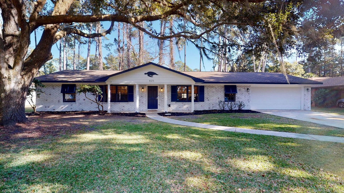 Jekyll Island House | LOGGERHEAD LODGE 4 bedrooms, 2 bathrooms