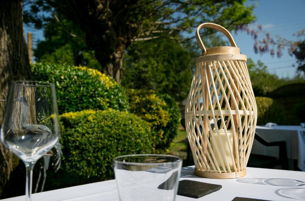 Combree Hotel | Logis Auberge De L'ombrée