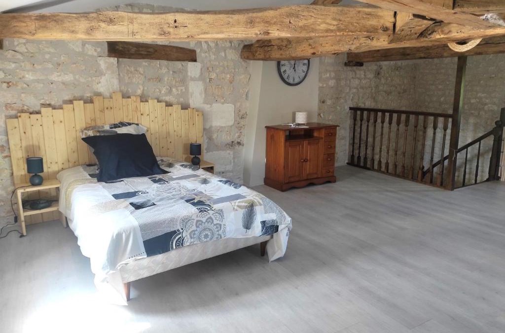 Port-d'Envaux House | Logis de la Passerelle