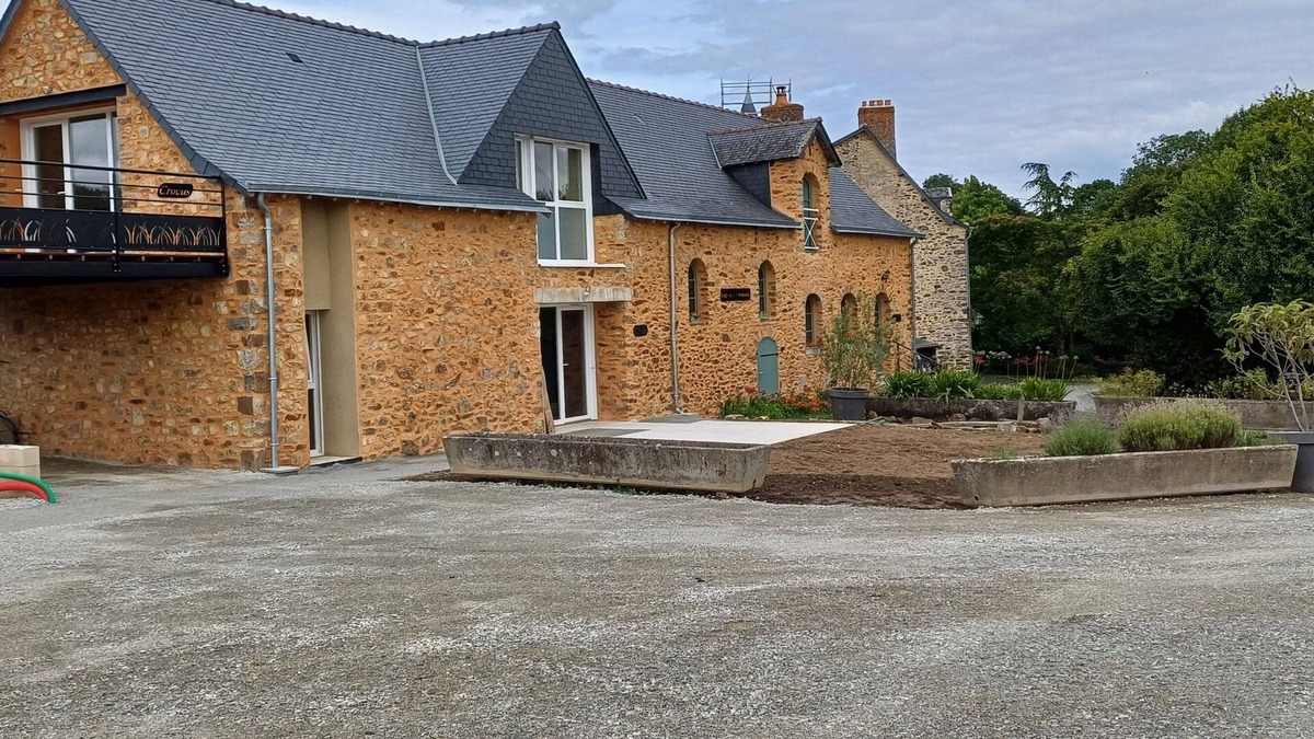 Ahuille Apartment | Logis de la Provosterie - CROCUS