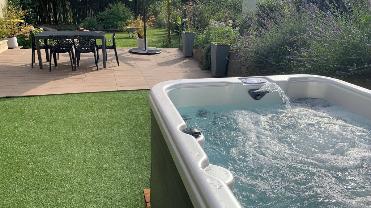 Genebrieres House | Logis Groly: 6-person gîte with spa in the countryside near Montauban