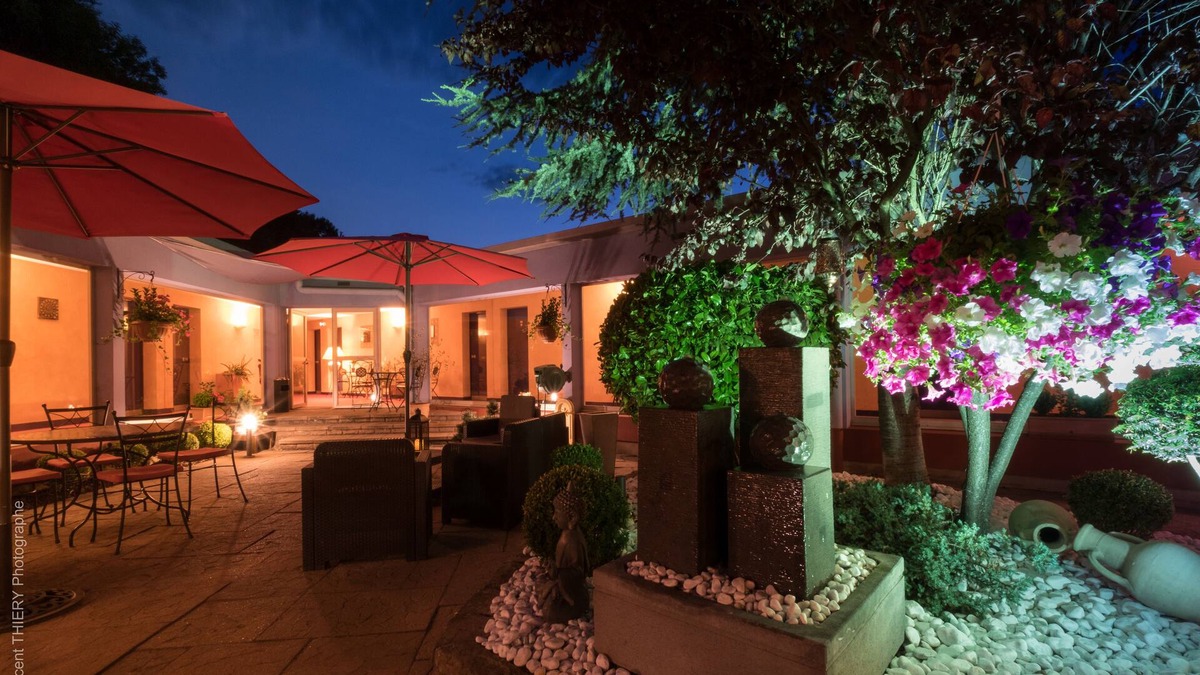 Golbey Hotel | Logis Hôtel Atrium