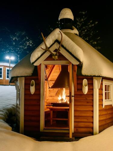 Travexin Hotel | LOGIS HÔTEL, CHALETS et RESTAURANT LES CHATELMINÉS