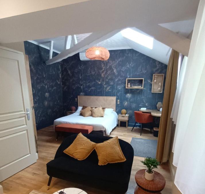 Amboise Hotel | Logis Hôtel La Brèche - Restaurant Berthelot