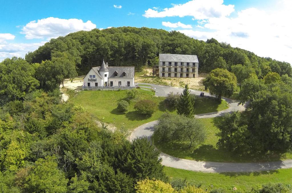 La Roche-Clermault Hotel | LOGIS Hôtel-restaurant IMAGO