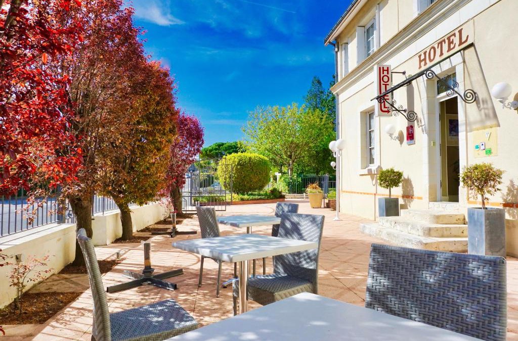 Chisseaux Hotel | Logis Hôtel Restaurant Clair Cottage, Chisseaux - Chenonceaux