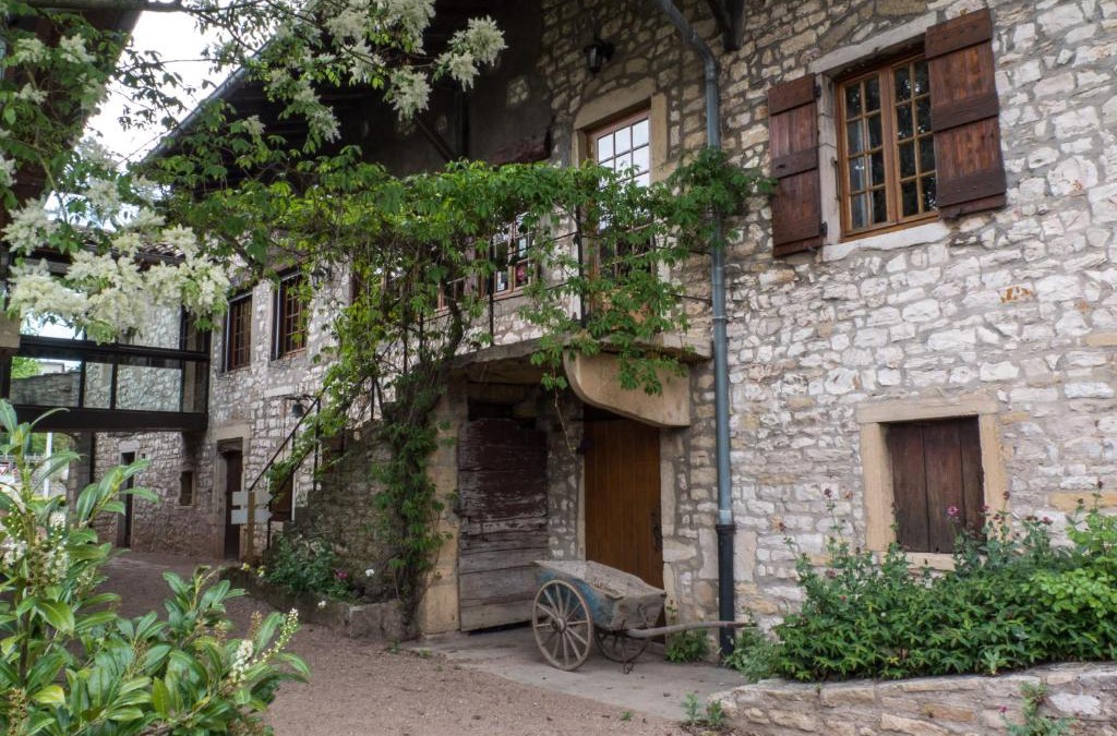 Sance Hotel | Logis Hôtel Restaurant La Vieille Ferme, Mâcon Nord