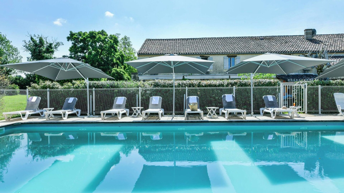 Maignaut-Tauzia Hotel | Logis Hôtels - Hôtel et Restaurant La Ferme de Flaran