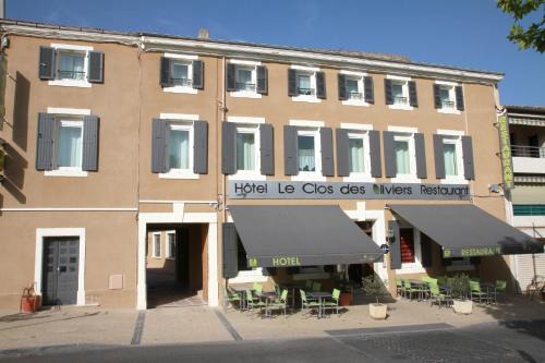 Bourg-Saint-Andeol Hotel | Logis Hotel Le Clos Des Oliviers