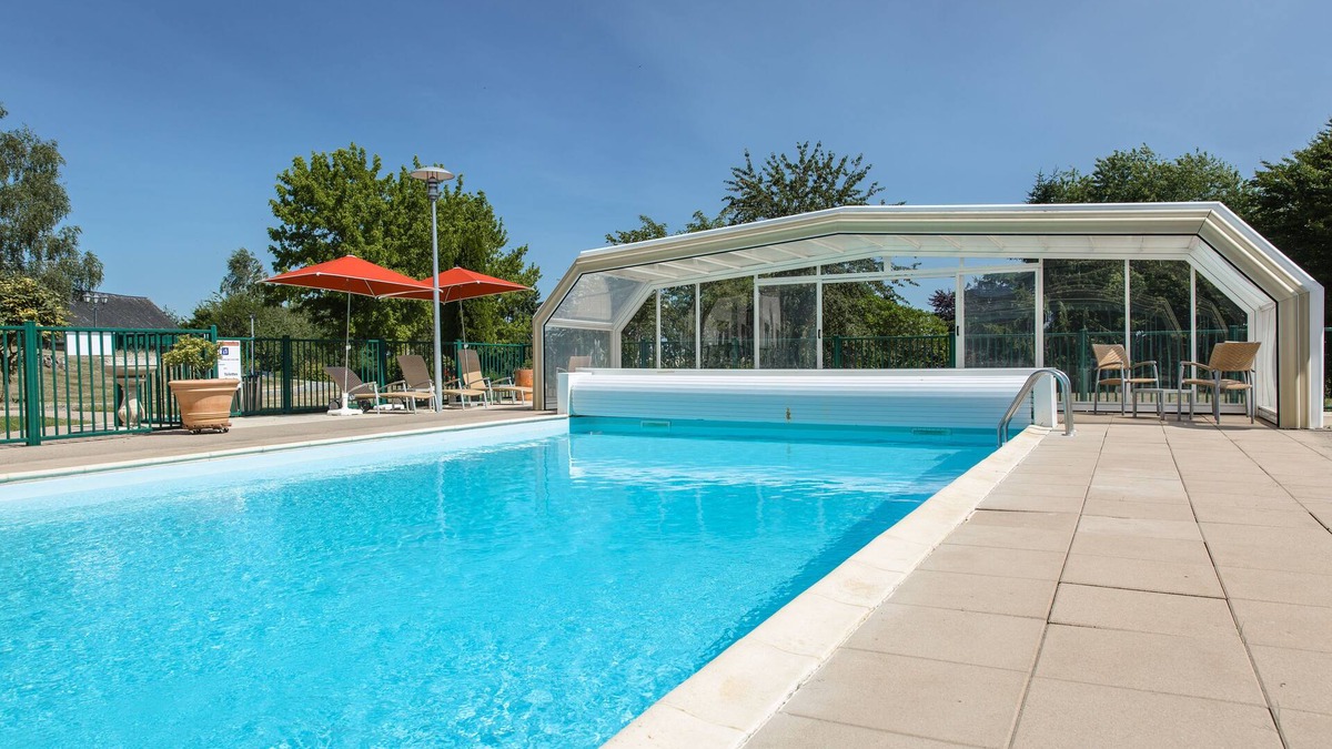Saulges Hotel | Logis L'Ermitage Hôtel & Restaurant