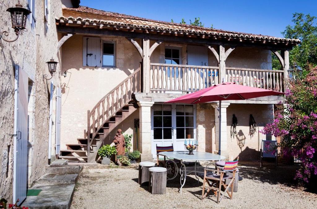 Montagnac-la-Crempse Bed & Breakfast | Logis Saint Martin