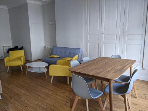 La Fleche Apartment | Logis ville, 24h Mans, zoo, prytanée, golfe, 6 pers