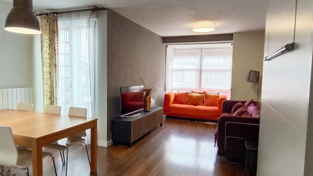 Logrono City Centre Apartment | Logroño Center Apartment. Possibility of garage