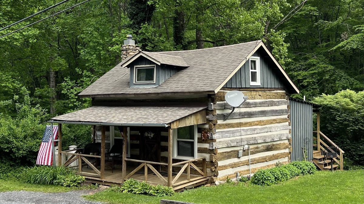 Lyndhurst Cabin | Logwood Cabin Pre Civil War