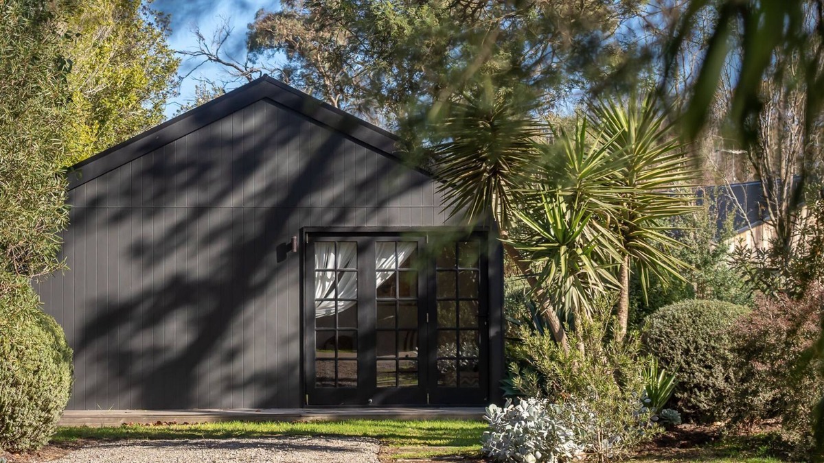 Balnarring House | Lomond Cottage Unwind in this charming 1-bedroom hideaway nestled within lush, private gardens. Just