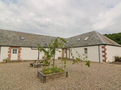 Murthly House | Lon Cottage