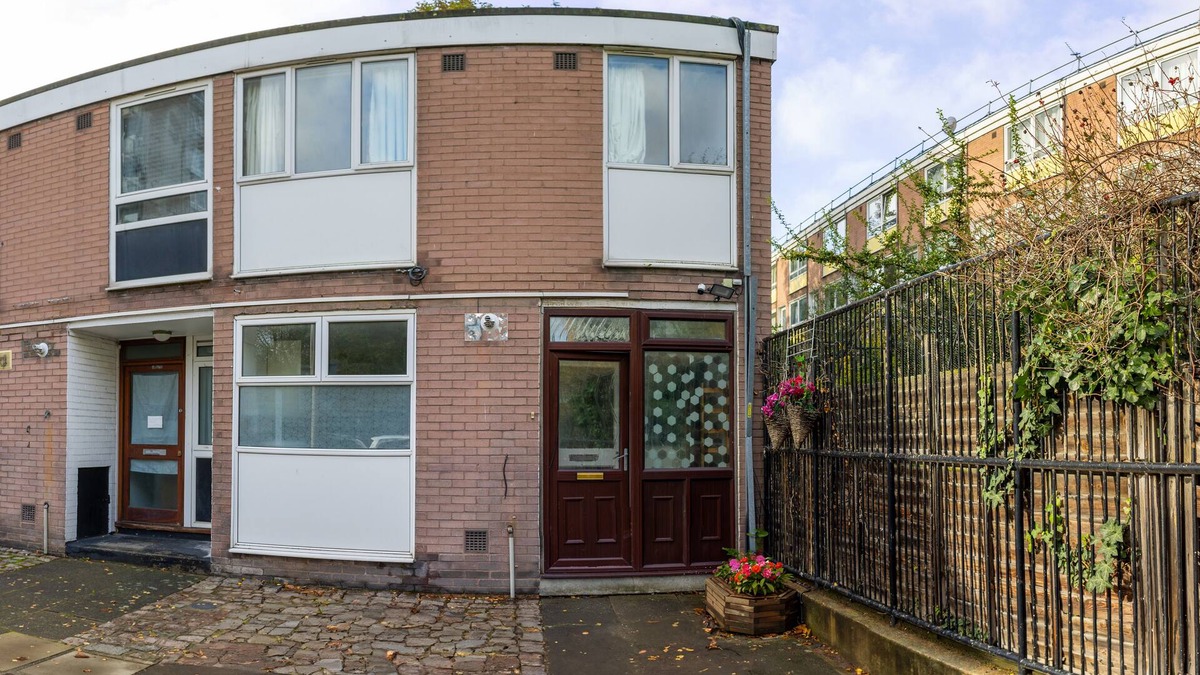 Euston House | London - 4 Bed - Sleeps 8 - Garden - Pet Friendly