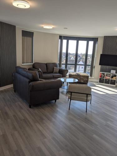 Yiewsley Apartment | London Heathrow Apartment - West Drayton
