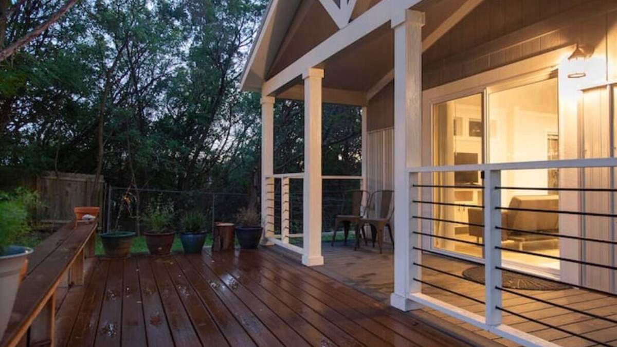 West Oak Hill House | Lone Star Cottage - 15 minutes to downtown