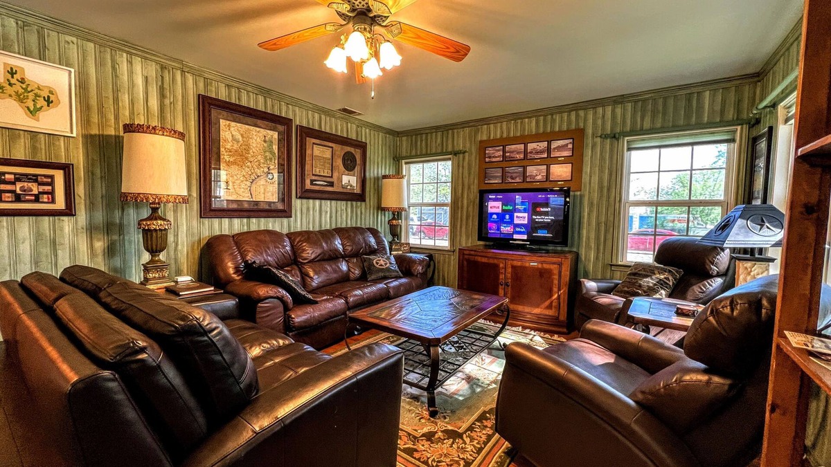 San Angelo House | Lone Star House - West Texas Charmer - 3 bedrooms; 4 beds; 2 bathrooms