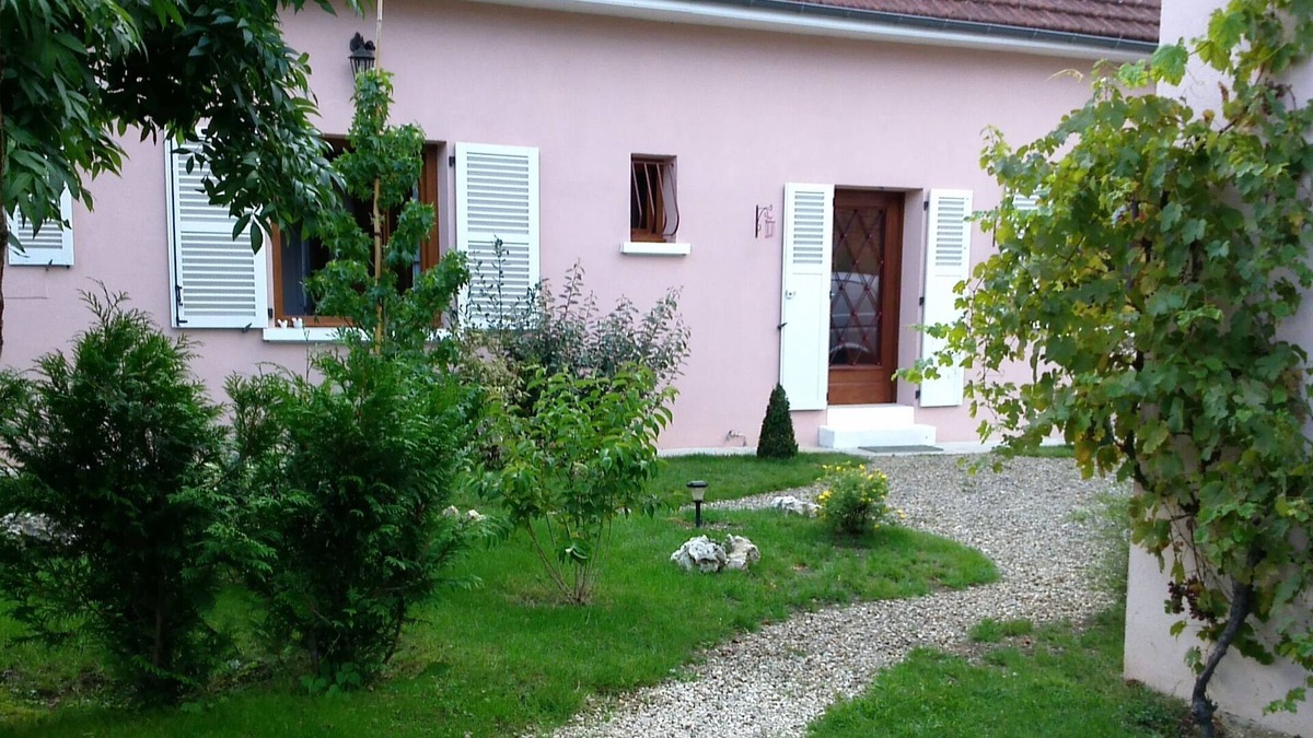 Magny-les-Aubigny Apartment | Longère house only for you, 3 stars, sleeps 4, quiet location