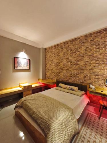 Duc Hoa Apartment | Long Homestay Xuyên Á