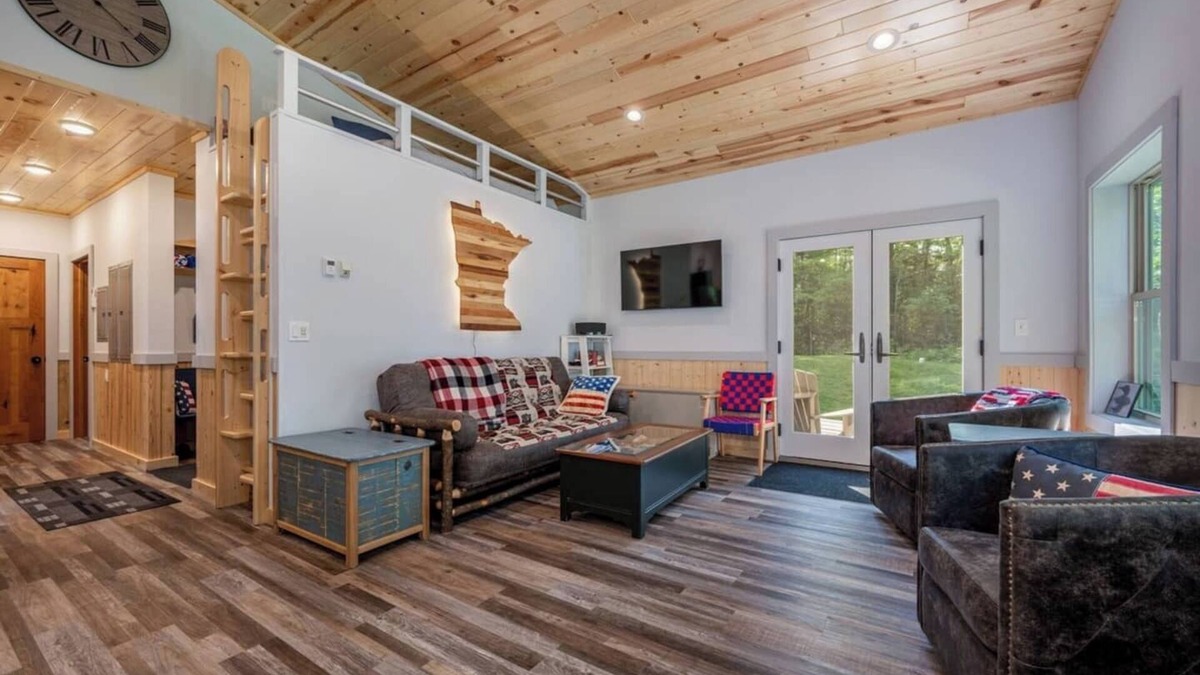 Cohasset Cabin | Long Lake Lookout - Two Bedroom, Two Bathroom, Private Lakefront Cabin in the Northwoods MN