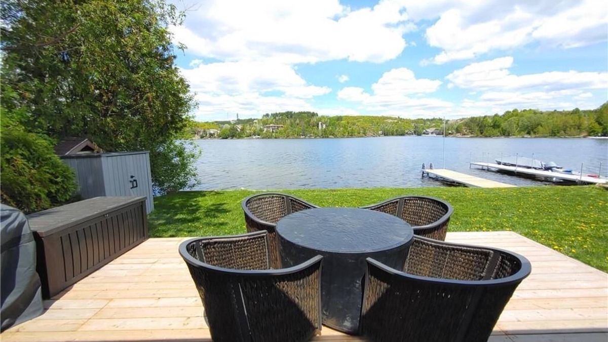 Sudbury Cottage | Long Lake Waterfront Cottage Retreat