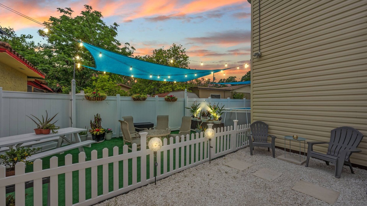 Egypt Lake-Leto House | Long Stay: Pool-Wifi-Moffitt-RJ Stadium-Insurance Housing-Pets OK - ALL NEW