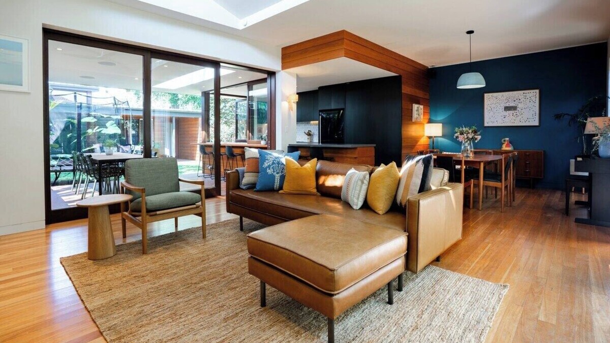 Lilyfield House | Long Term Listing for Villa Catherine 3BR in Lilyfield with Fireplace