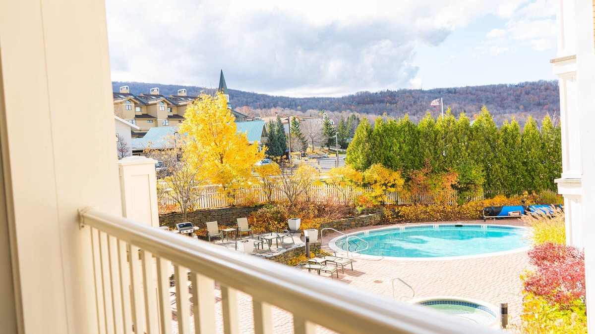 Stratton Mountain Apartment | Long Trail House at Stratton Mountain Resort