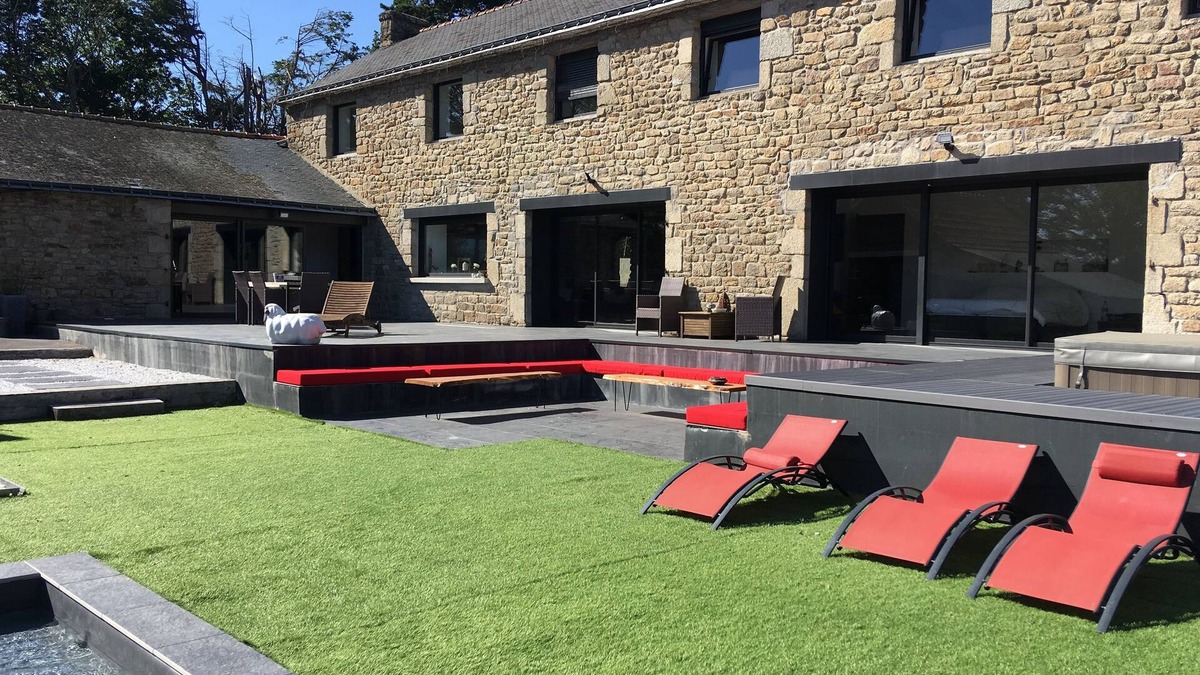Ploemeur Villa | LONGERE BETWEEN PLOEMEUR AND LARMOR-PLAGE