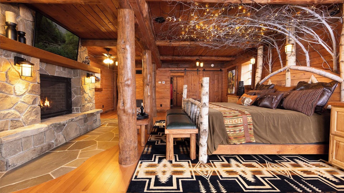 White Lake Resort | Longhorn Suite at Driftwood Ranch - a Horse and Cattle Ranch - White Lake, NY
