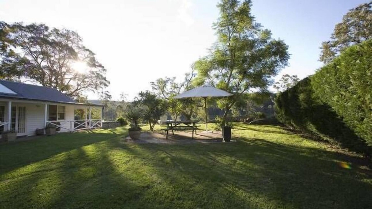 Longreach Cottage | Longreach Riverside Retreat Cottage