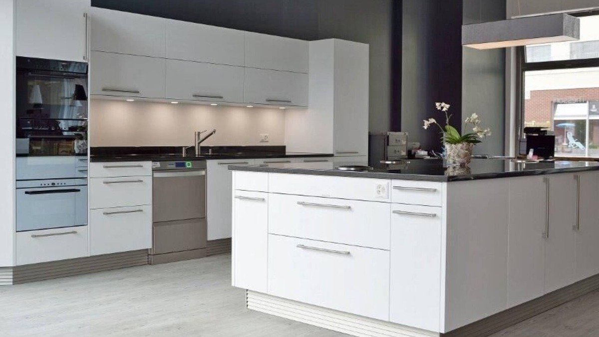 Regensdorf Hotel | Longstay Residence Thessoni home - Self check in serviced apartments & Hotel